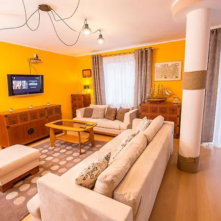 Delux Port Apartman Kołobrzeg
